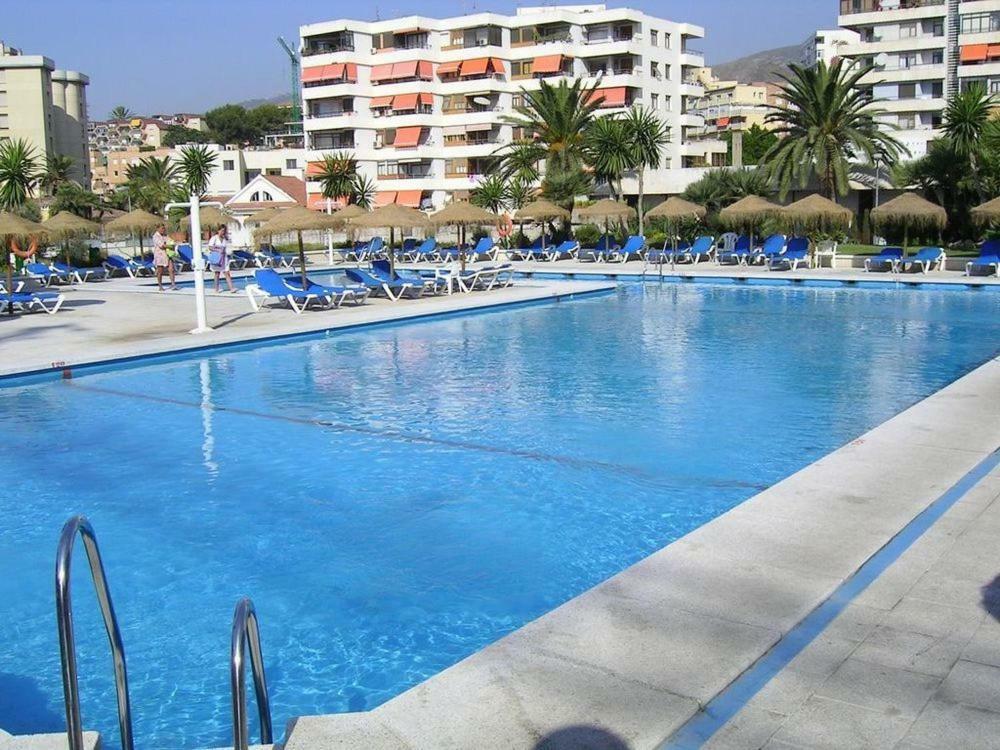 Nogalera 110 City Central 3 Seasonal Pools With Bar Torremolinos Esterno foto